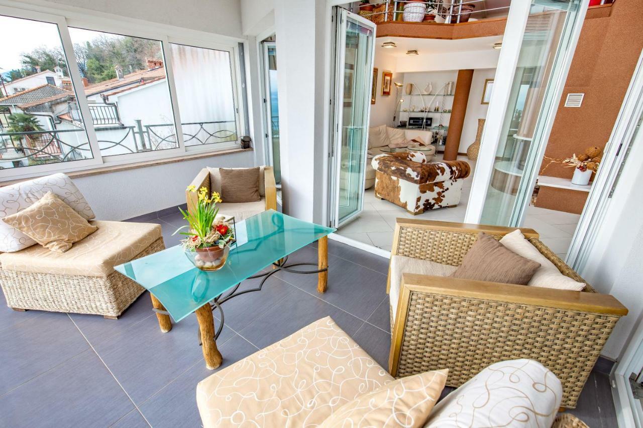 Apartmán Luxury Penthouse Prestige Near The Sea Opatija Exteriér fotografie